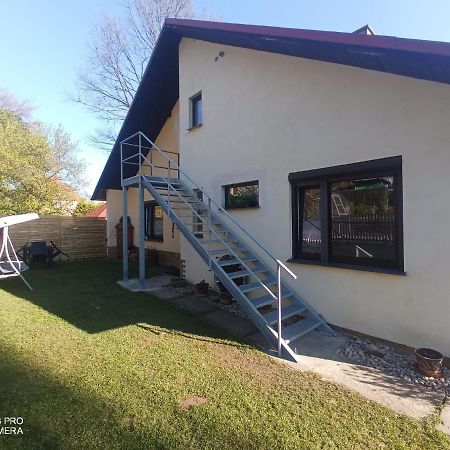 Podkrovni Apartman Tereza Daire Rumburk Dış mekan fotoğraf