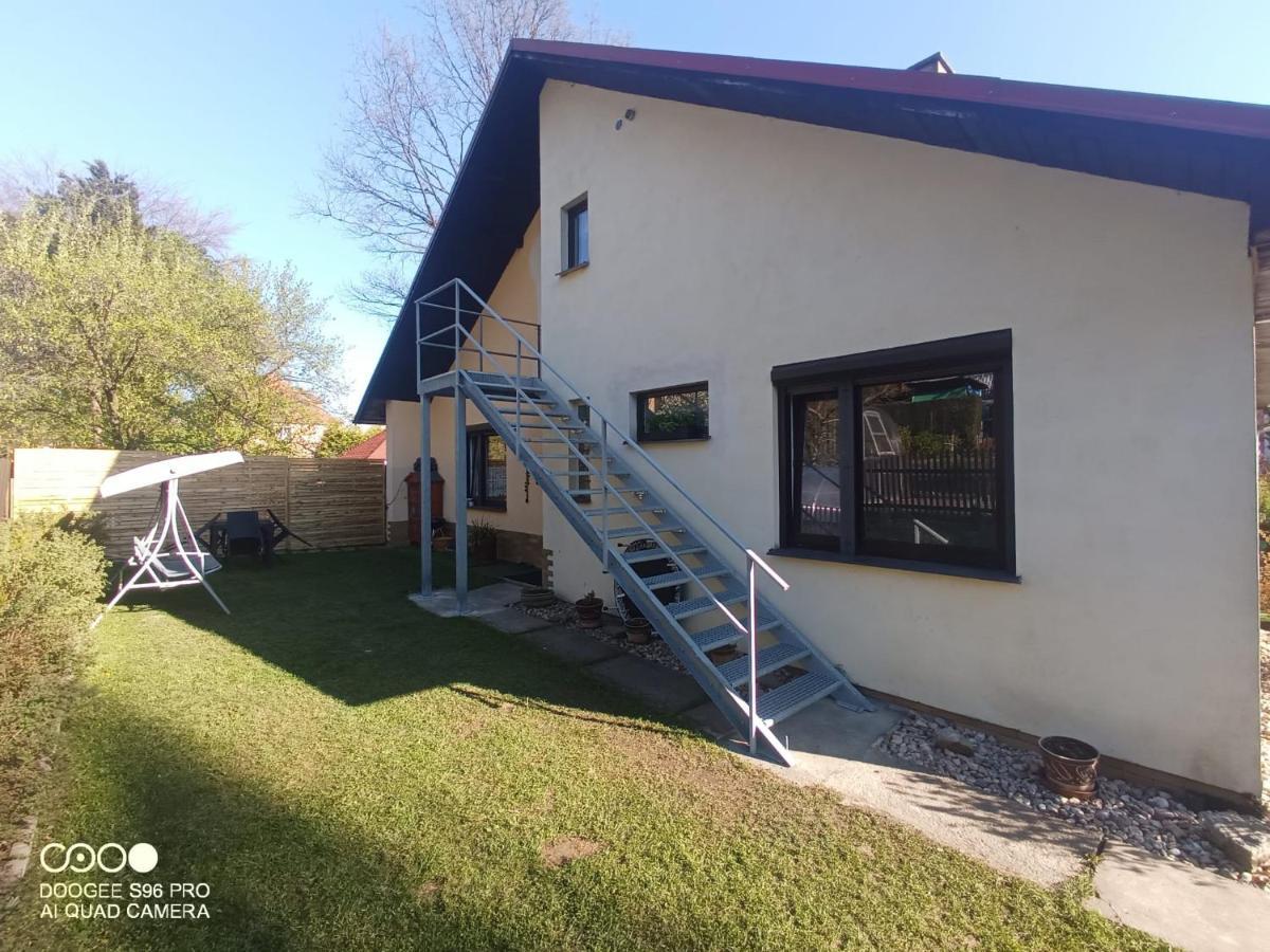 Podkrovni Apartman Tereza Daire Rumburk Dış mekan fotoğraf